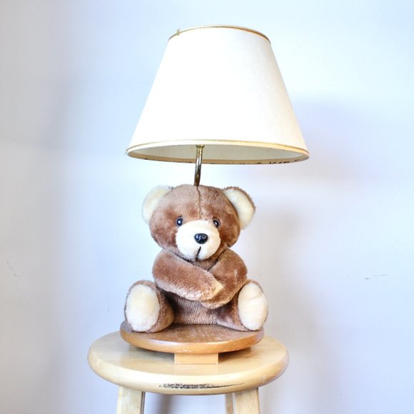 Vintage Other - • the vtg teddy bear music box lamp